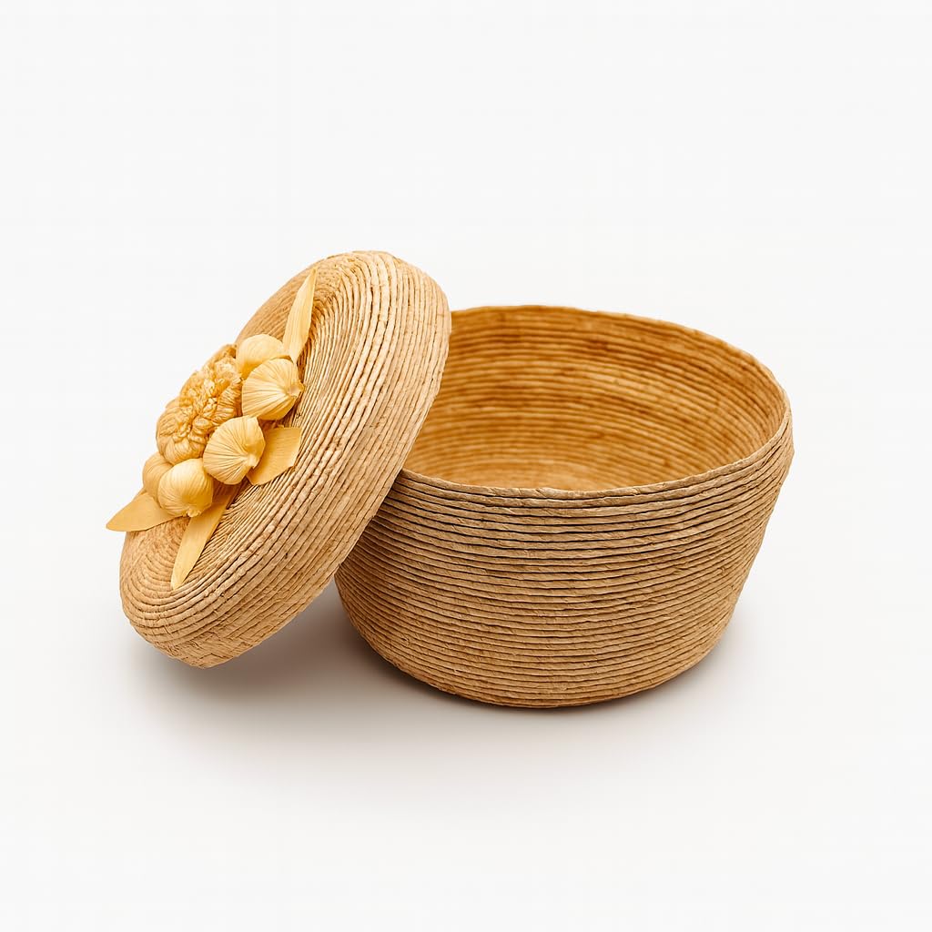 Handwoven natural palm tortilla warmer basket with lid