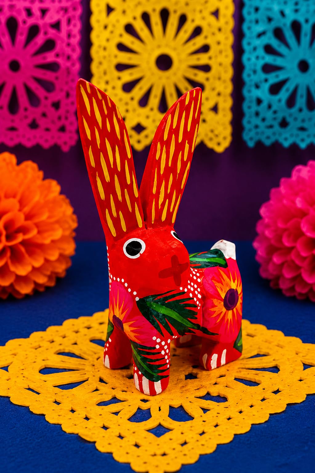 DREAMCO SUPPLIES Alebrijes Wood Carving Sculptures, Oaxacan Alebrije Set of 5, Multicolor, Hand-Painted, Mexican Folk Art, 2-3 Inches