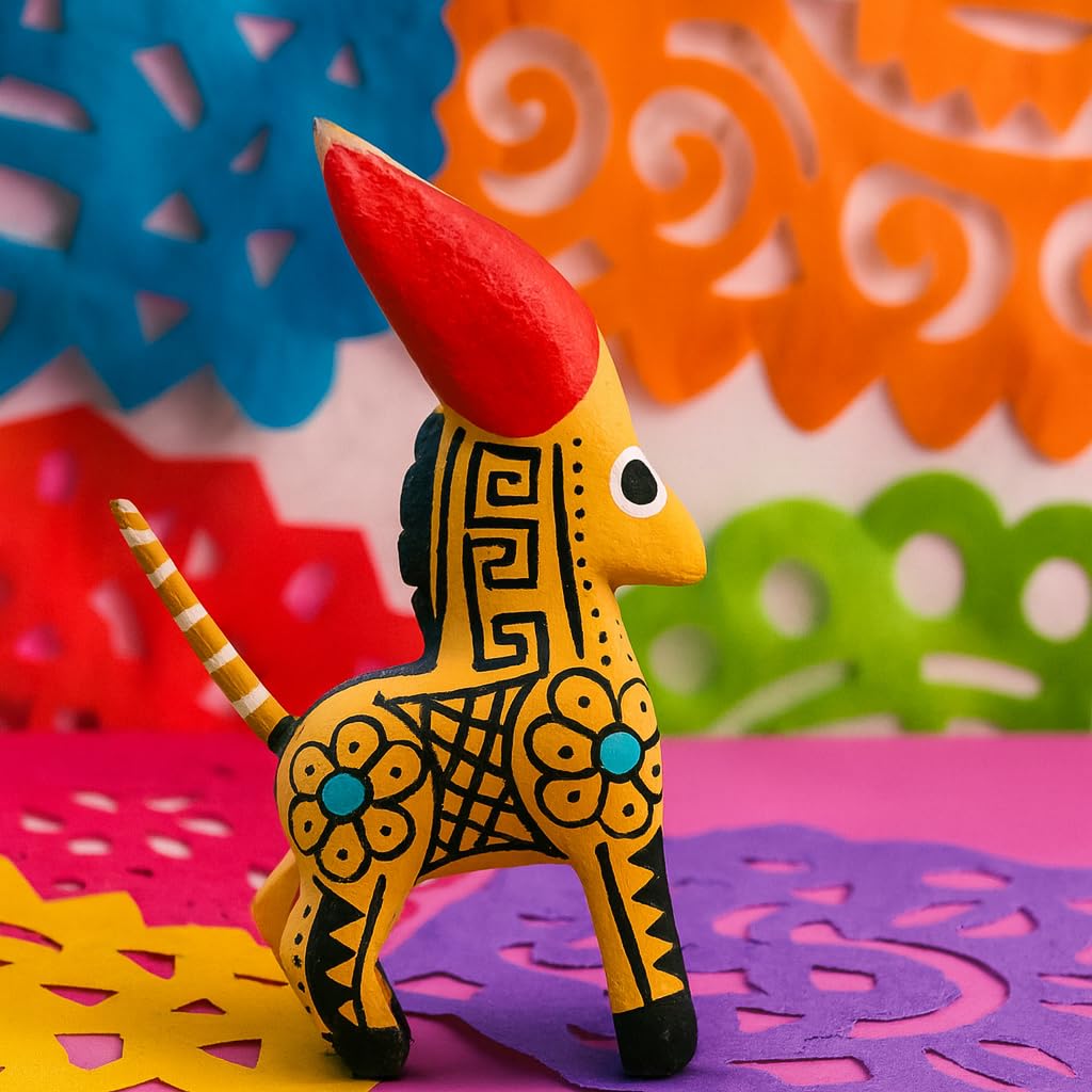DREAMCO SUPPLIES Alebrijes Wood Carving Sculptures, Oaxacan Alebrije Set of 5, Multicolor, Hand-Painted, Mexican Folk Art, 2-3 Inches