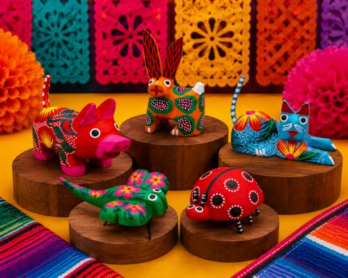 DREAMCO SUPPLIES Alebrijes Wood Carving Sculptures, Oaxacan Alebrije Set of 5, Multicolor, Hand-Painted, Mexican Folk Art, 2-3 Inches